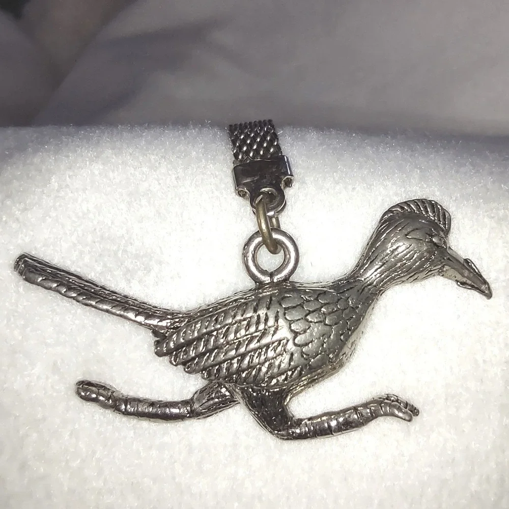Vintage Estes Park Roadrunner Bird Keychain Metal‎